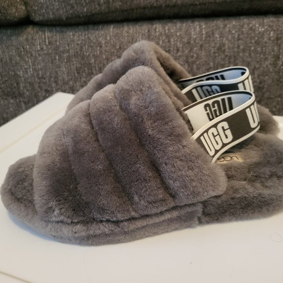 Ugg Fluff Yeah Slides